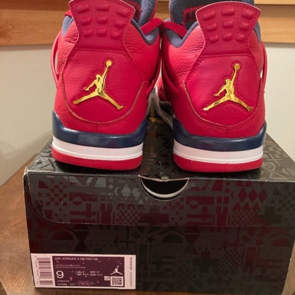 Jordan 4 Fiba - Picture 2 of 16